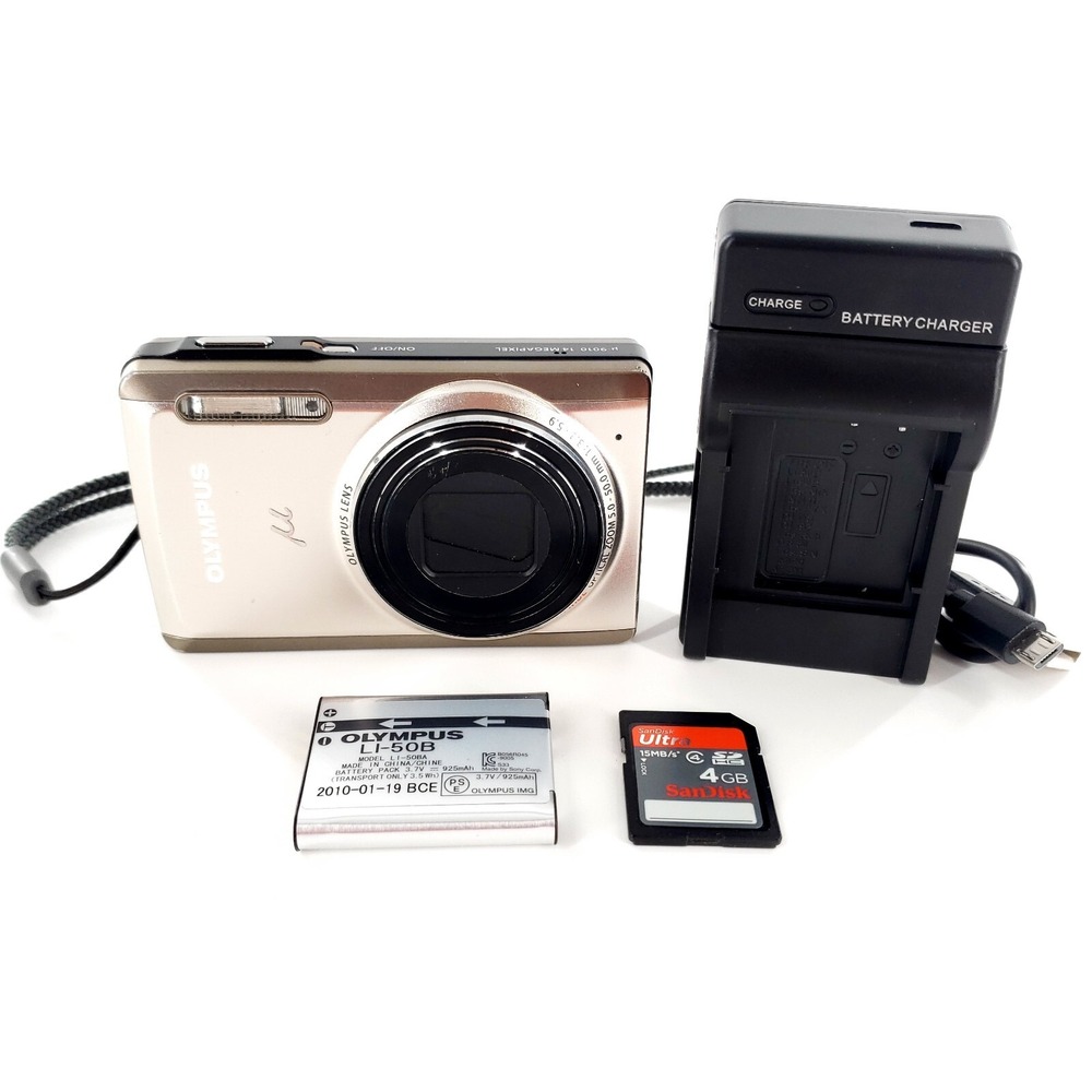 Olympus u9010 14 MP Digital Camera w/ Battery, Charger, SD Card Tested & Works